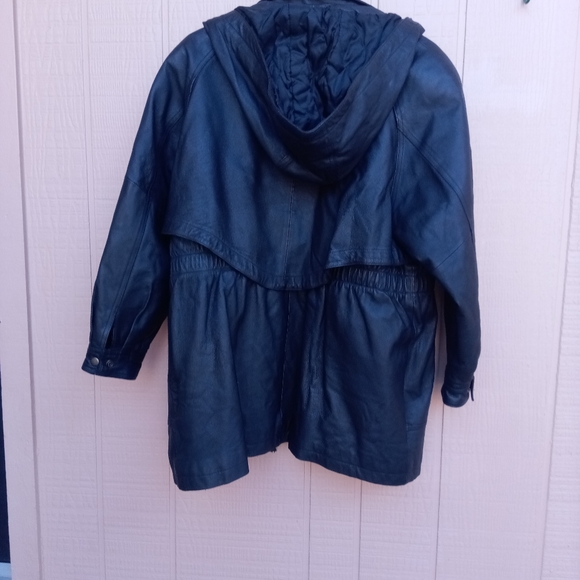 *Vintage Liz Baker ladies.leather PETITE coat, black,sz PL - Picture 3 of 14